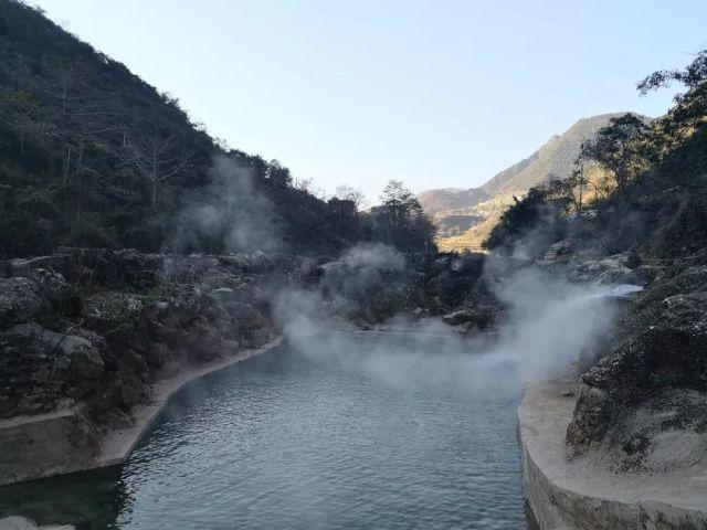 扬中经开区集中签约14个项目